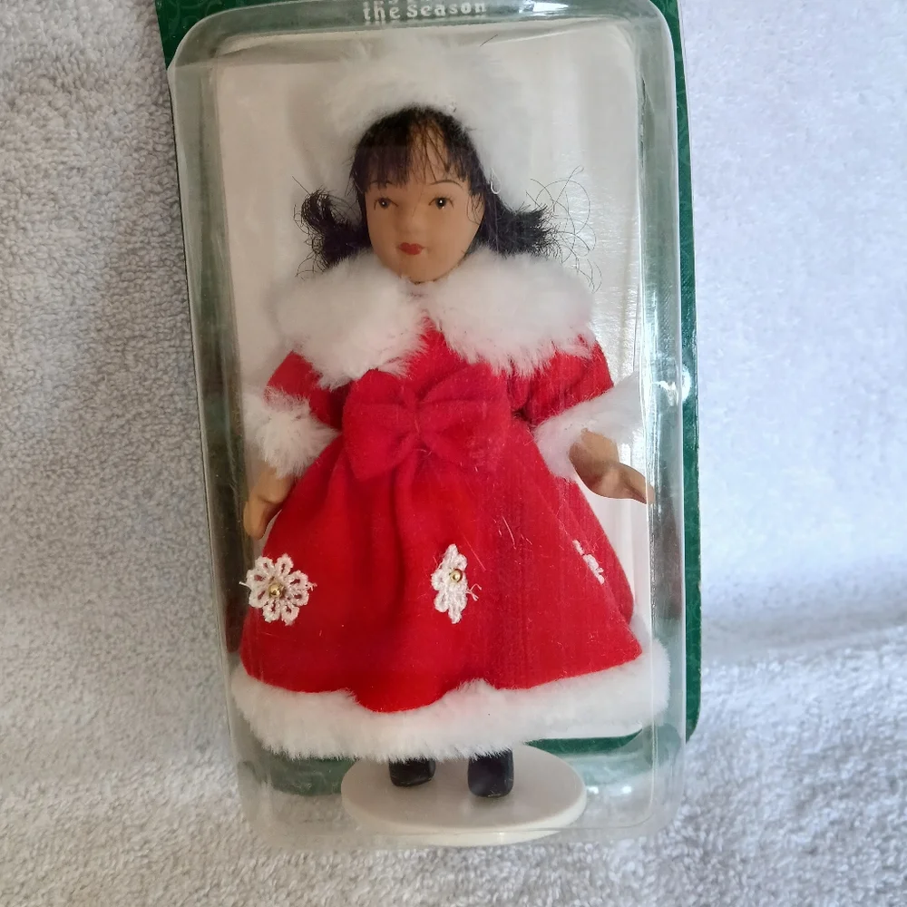 Collectible Porcelain Doll Red and‎ White Art Decals Wall Decor